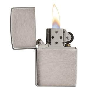 Zippo 200 Classic Brushed Chrome Windproof Lighter 